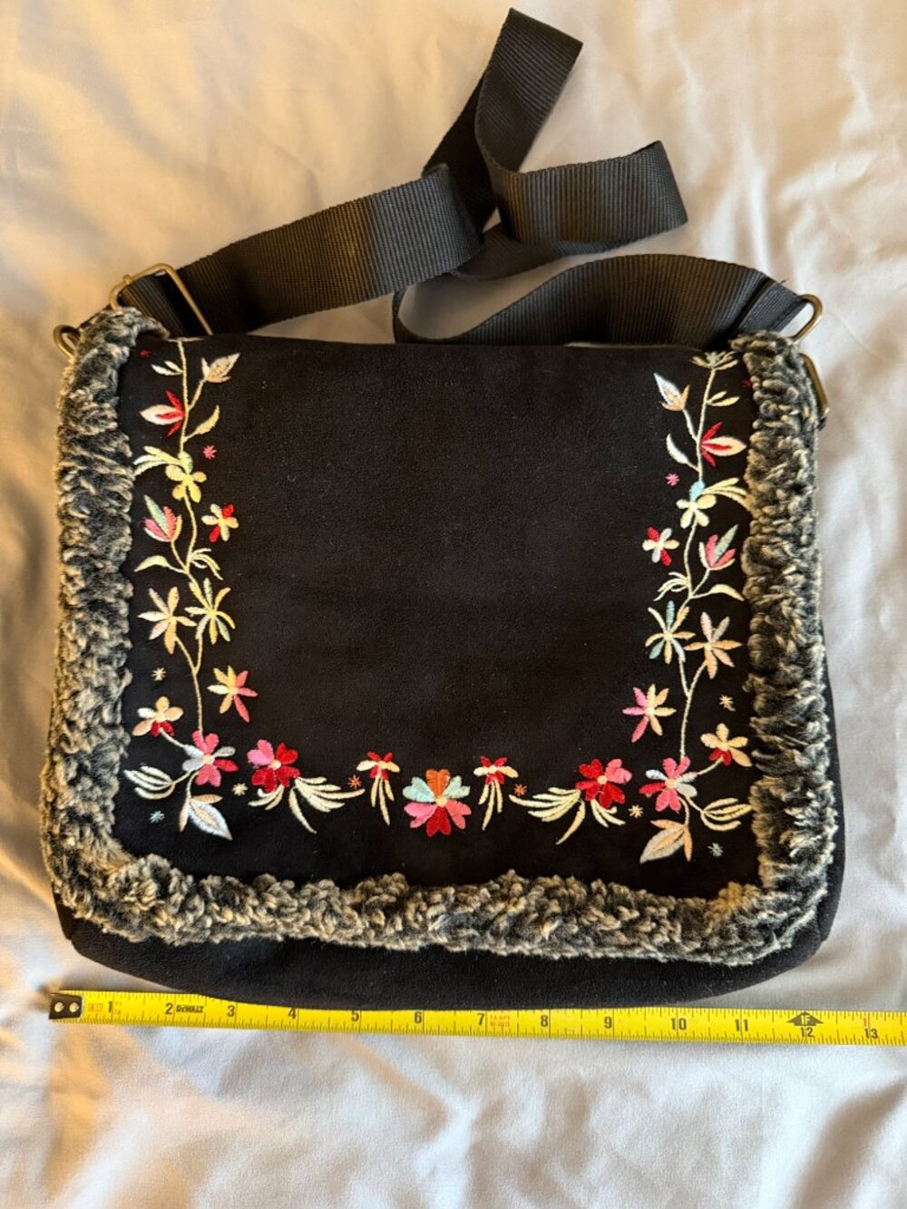Old Navy Embroidered Faux Fur Trim Crossbody Bag Boho Floral Festival Y2K